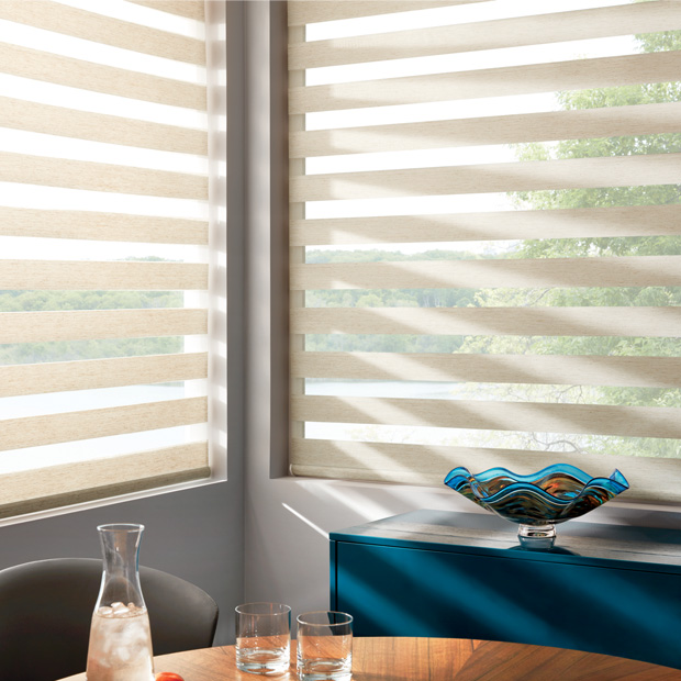 Sunroom corner view with blinds